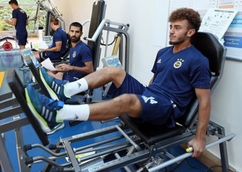 Futbolcularımız kuvvet ve dayanıklılık çalıştı