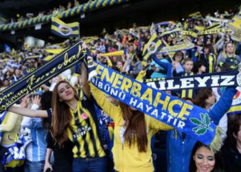 Kulübümüz Fenerbahçeli Dünya Kadınlar Gününü kutladı