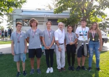 Yelken sporcularımız kürsüye çıktı