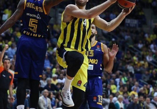 Fenerbahçe 93-85 Khimki Moskova