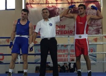 6 boksörümüz finale yükseldi