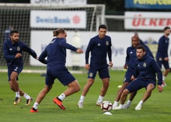 Profesyonel Futbol Takımımız kampa girdi