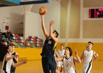 Fenerbahçe U15 Erkek Basketbol Takımı,