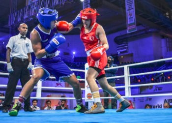 Kadın boksörlerimiz çeyrek finalde