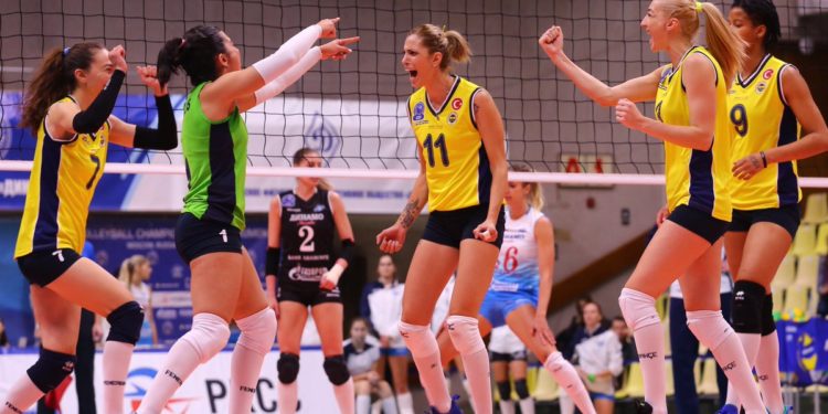 Sarı Melekler, THY kaşısında