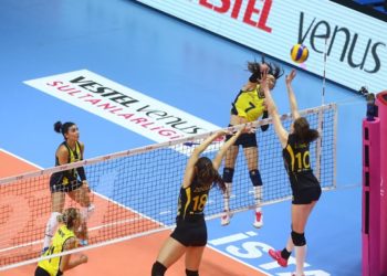 Fenerbahçe 2-3 Vakıfbank