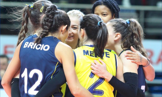 Fenerbahçe Kadın Voleybol Takımı