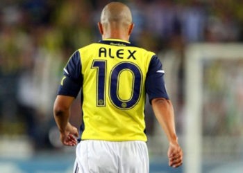 Alex’ten ‘Öğretmenler Günü’ paylaşımı