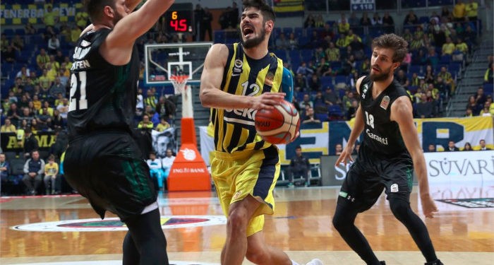 Fenerbahçe, Darüşşafaka Tekfen'i mağlup etti