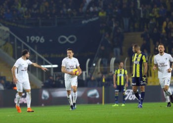 Fenerbahçe 2-2 BB Erzurumspor