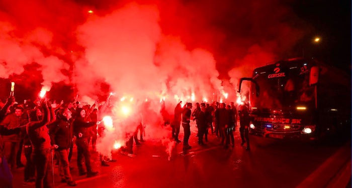 Manisa'da coşkulu karşılama