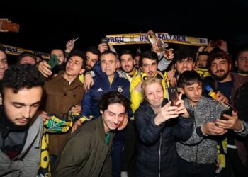Fenerbahçemiz Giresun'da coşkuyla karşılandı