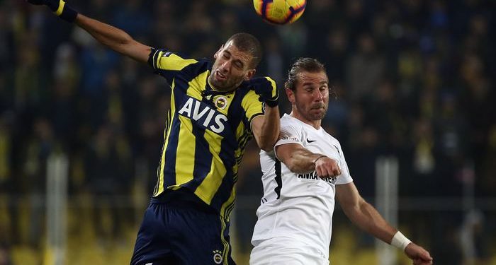 Islam Slimani, gol atamıyor