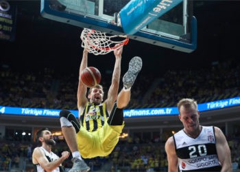 Fenerbahçe Beko, Beşiktaş Sompo Japan deplasmanında