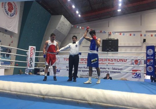 Türkiye Boks Şampiyonası’nda 8 boksörümüz üst tura yükseldi