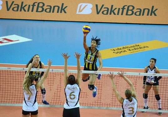 Vakıfbank 3-0 Fenerbahçe Opet