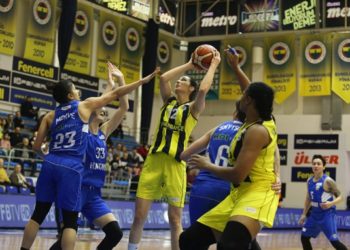 Fenerbahçe 100-65 Hatay Büyükşehir Belediyesi