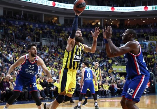 Fenerbahçe-Anadolu Efes