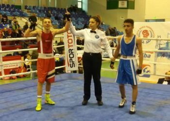 4 boksörümüz yarı finalde