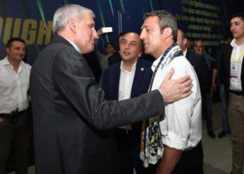 Ali Koç, basketbol şubesinde küçülme planı uygulanmayacağını söyledi