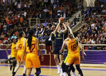 Galatasaray 74-59 Fenerbahçe