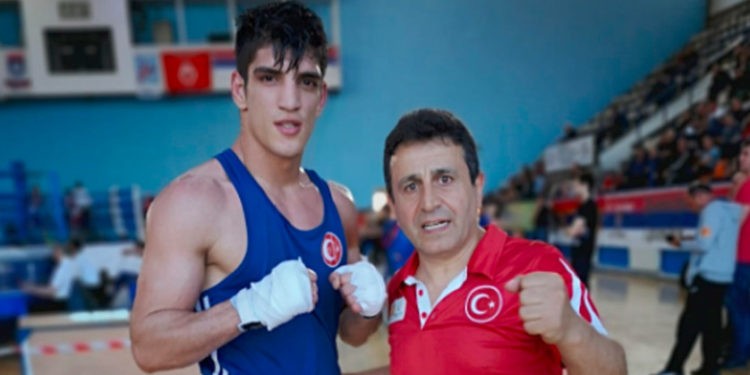 Boksörlerimiz Sırbistan’da yarı finale yükseldi