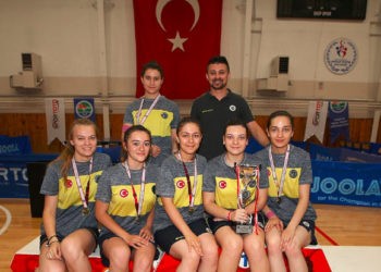 Fenerbahçe Kadın Masa Tenisi Takımımız Türkiye Kupası'nı kazandı