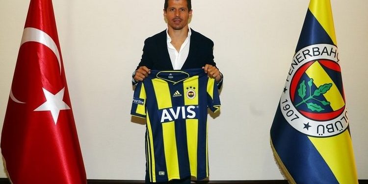 Emre Belözoğlu yeniden Fenerbahçe’de