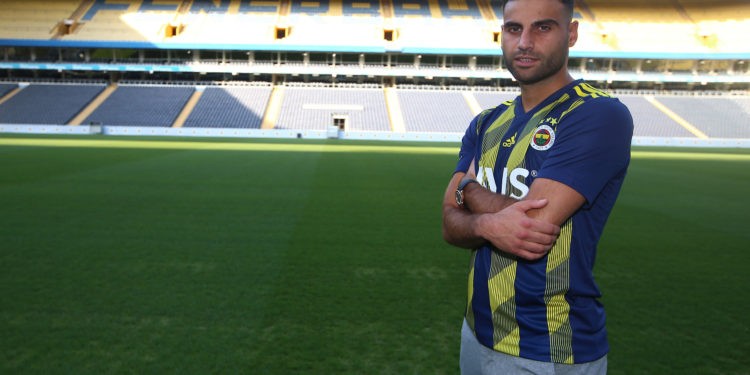 Deniz Türüç Fenerbahçe’de