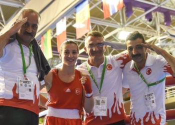 Buse Naz Çakıroğlu Avrupa Şampiyonu oldu