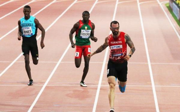 Ramil Guliyev yarı finalde