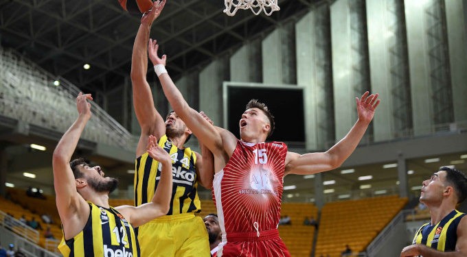 Fenerbahçe Beko 75-79 AX Armani Exchange Milan