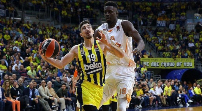 De Colo 39 sayıyla maça damga vurdu