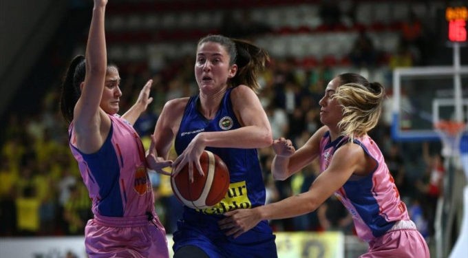 Adana Basketbol 56-85 Fenerbahçe Öznur Kablo