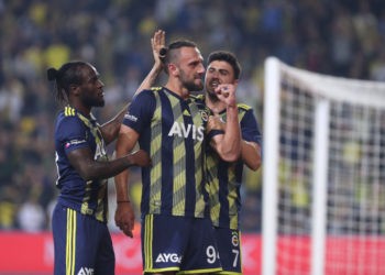 Fenerbahçe'nin gol ayağı Vedat Muriqi