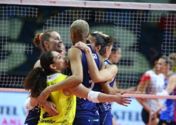Fenerbahçe Kadın Voleybol Takımı