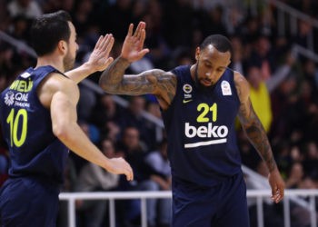 Melih Mahmutoğlu & Derrick Williams