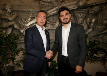 Ozan Tufan, Fenerbahçe ile 3+1 yıllık sözleşme imzaladı