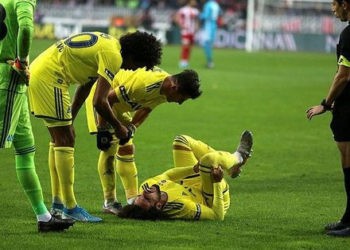 Sadık Çiftpınar ameliyat edildi