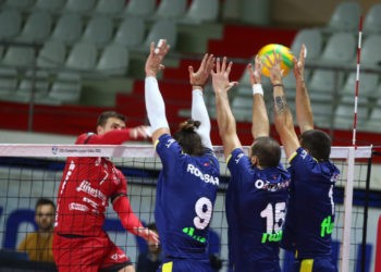 Fenerbahçe HDI Sigorta 2-3 Jihostroj Ceske Budejovice