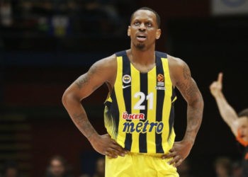 James Nunnally yeniden Fenerbahçe Beko'da