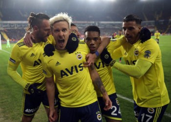 Fenerbahçe Futbol Takımı