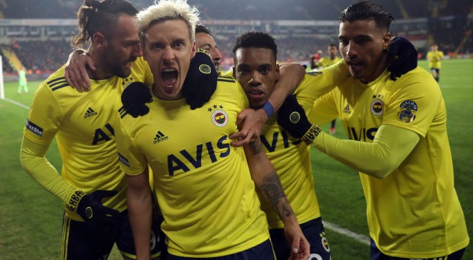 Fenerbahçe Futbol Takımı