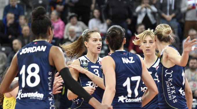 Fenerbahçe Kadın Voleybol Takımı