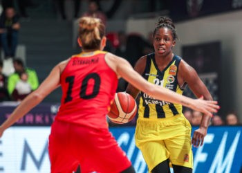 Fenerbahçe Öznur Kablo Türkiye Kupası’nda yarı finalde