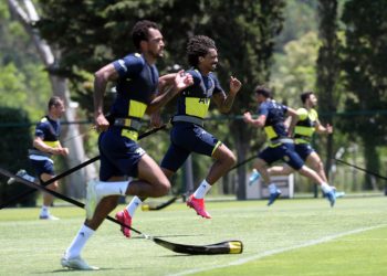 Kamp çalışmaları sürüyor