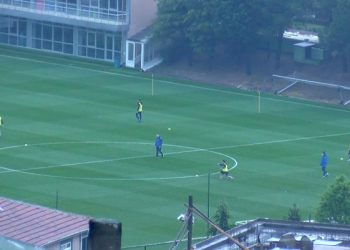 Fenerbahçe sahaya indi