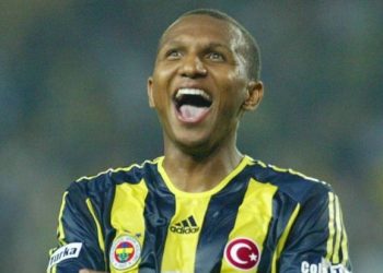 Mehmet Aurelio, Fenerbahçe'de göreve başladı