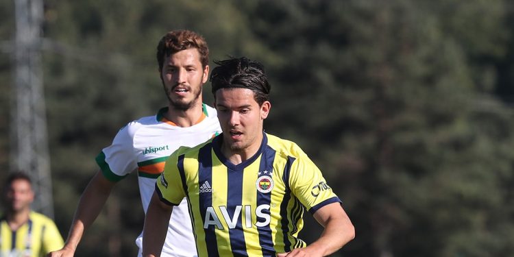 Fenerbahçe, Alanyaspor'la karşılaştı