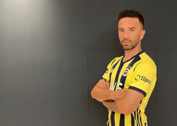 Gökhan Gönül Fenerbahçe'de
